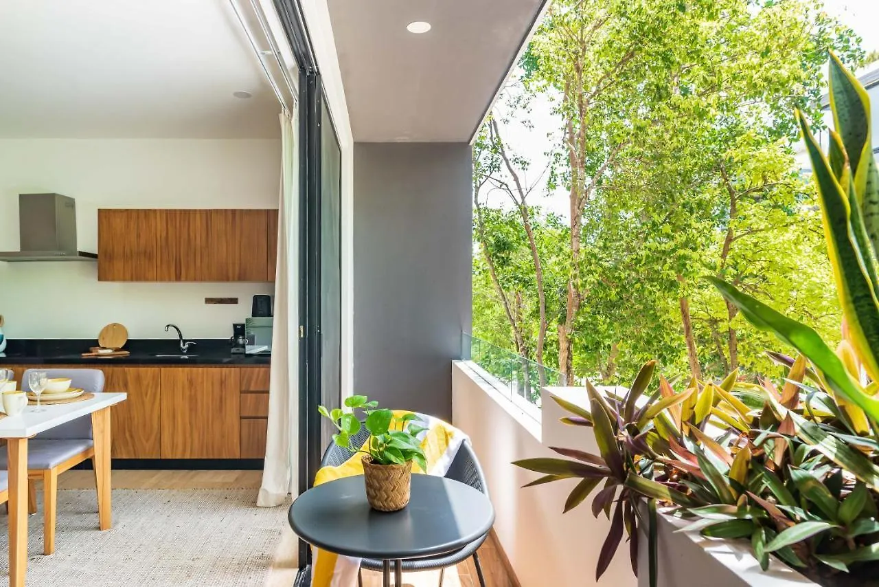 Ferienwohnung Paradise In Tulum With Rooftop Pool And Top Sunsets, Amira Central Apartment